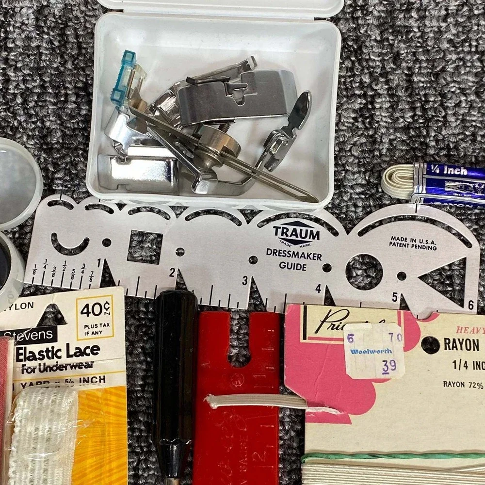 Singer Wrights Vintage Sewing Notions Lot Unisex OS Mixed Retro Craft‎ Supplies